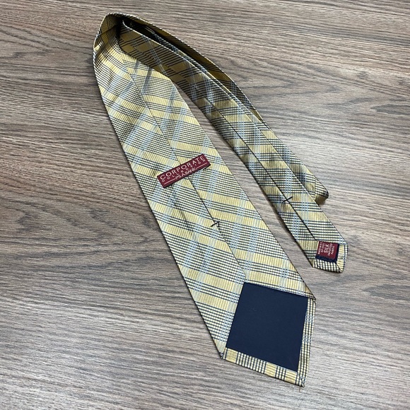 Jos A Bank Gold, Blue & Navy Plaid Silk Tie - Picture 2 of 4